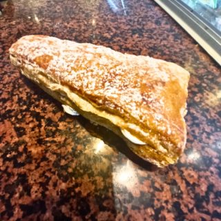 Croissant Americain
