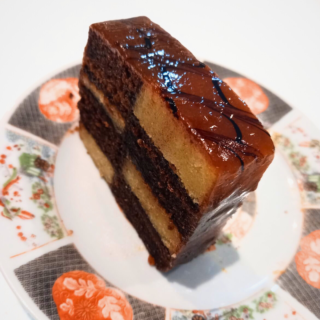 Cake dame