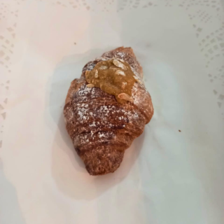 Croissant crème amande