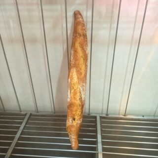 Baguette tradition aux olives